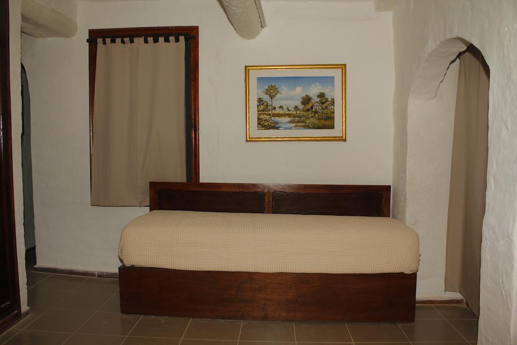 Paseo Del Arte Hotel Asuncion Room photo